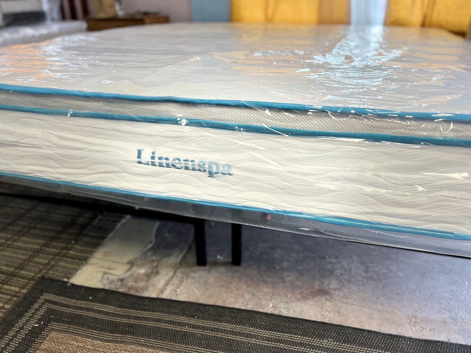 Brand New King Size Hybrid Gel Foam Mattress