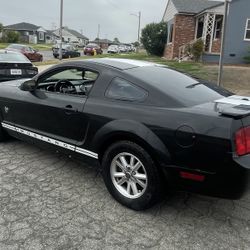 2010 Ford Mustang