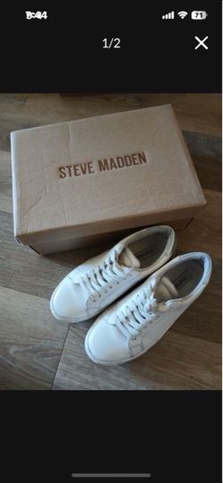 Steve Madden Silver Back Detail White Sneakers Shoes Women Size 7.5