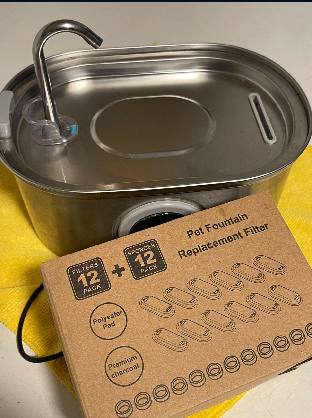 Cat Stainless Steel Fountain With 8 Filters