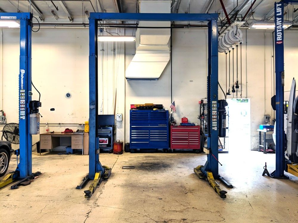 Bishamon Two Post Car Lift 7000 lbs