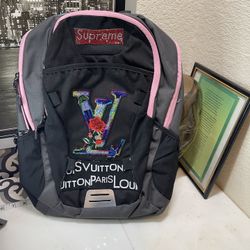 Brand New Super Luxury Backpack With Red And White Rhinestone Box Logo