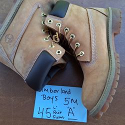 Timberland  Size 5