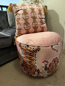 Ottoman and Pillow