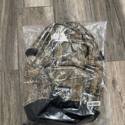 SUPREME BACKPACK