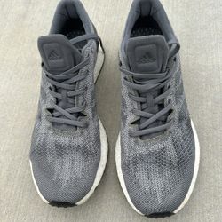 Men’s Adidas Pure Boost 12 Grey Walking Running Lifestyle Shoes