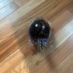 Large glass turtle 