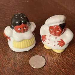 Vintage Salt And Pepper Shaker
