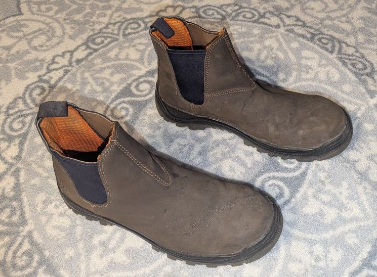 Men's Hytest Size 11.5 Wide Slip On Steel Toe Work Boot