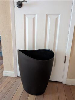 large/oversized black trash garbage can wastebasket bin