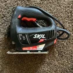 SKIL 4230 3.2 Amp Single Speed Jigsaw + 3 Blades