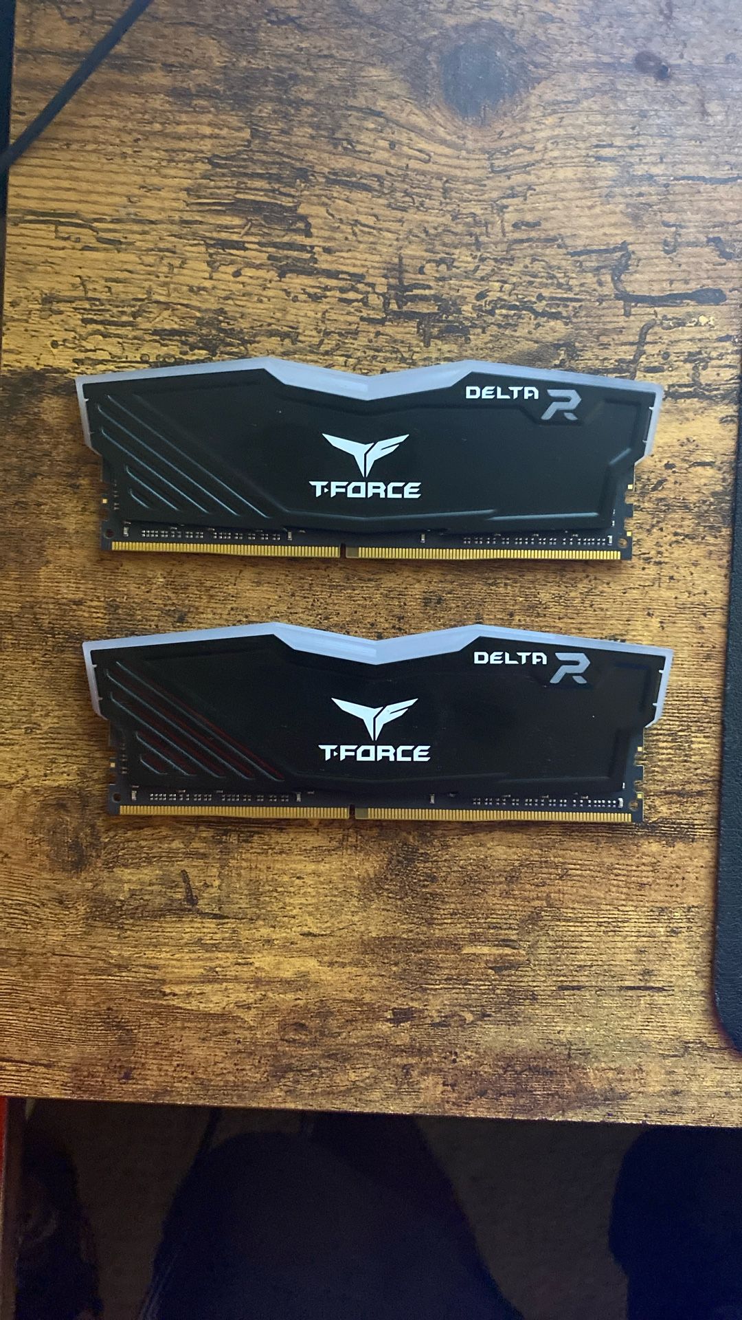 T-Force Delta RGB 32GB(2x16) DDR4-3600MHz RAM