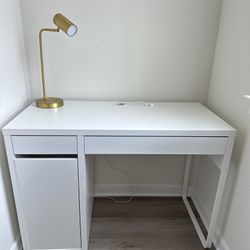 Ikea MICKE Computer Desk