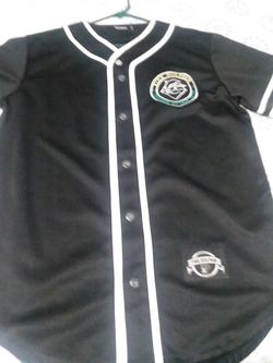 PINK DOLPHIN sz. Lg. Baseball jersey/shirt