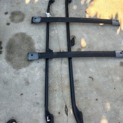 2004 Honda Odyssey roof rack with crossbars 175 or best offer