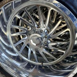 24x14 Hd Pro Forged Wheels On 37x13.5 Mud Tires Dodge/chevy Bolt Pattern 