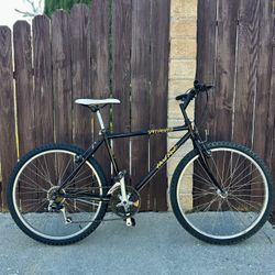 1997 Specialized HARDROCK Mountain Bike 