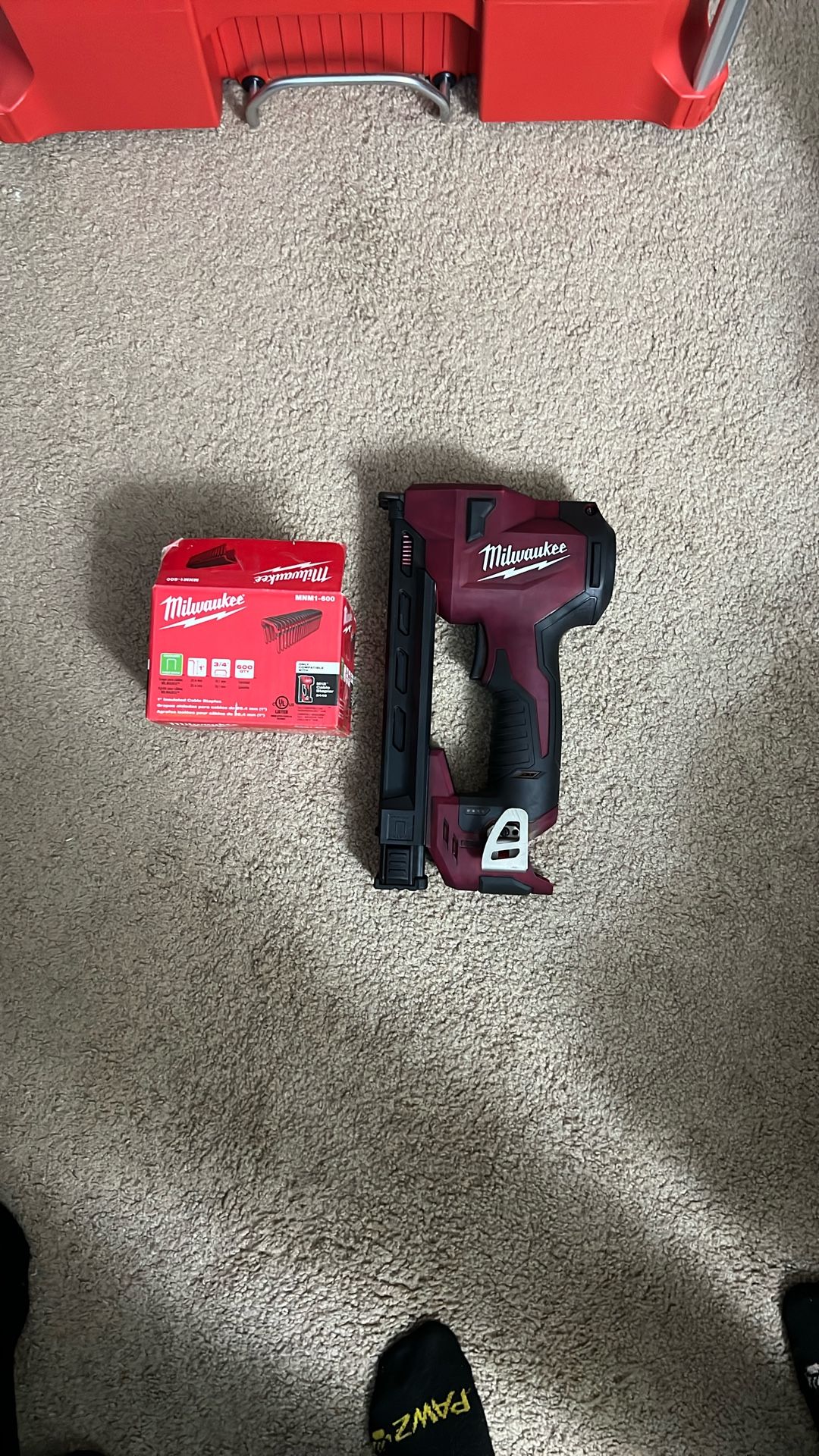 M12 Milwaukee Staple Gun With Staples