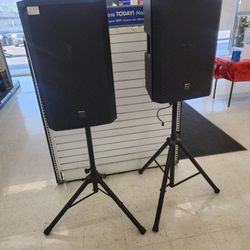 Electro Voice Speaker Set W/ Stand