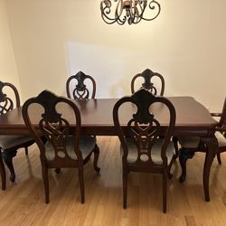 Dining Room Set 