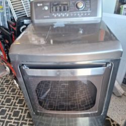 Lg Washer And Electric Dryer
