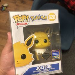 Jolteon Funko Pop Diamond Edition