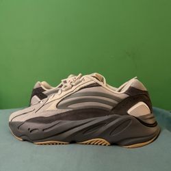 Adidas Yeezy 700 Tephra Size 11