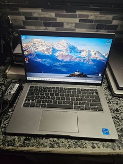 DELL 14" LAPTOP i5-11th gen,16GB Ram,256GB SSD HD,Windows 11
