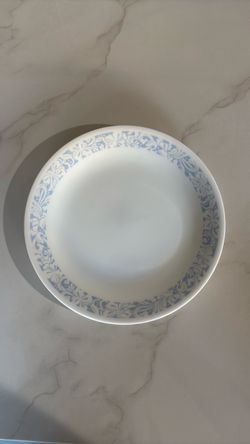 Vintage Corelle by Corning sea and sand 8 1/2” dinner plate set