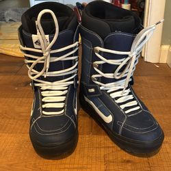 Vans navy blue laced snowboard boots 11.5