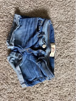 Hollister girl shorts