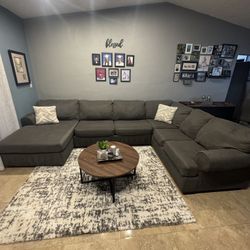 Grey U-Shaped Sectional Couch with Chaise- FREE DELIVERY