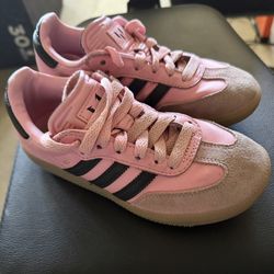 Adidas - Messi Indoor Soccer Size 13.5