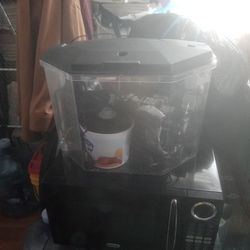 10 Gallon Tank With Light And Foam Filter 