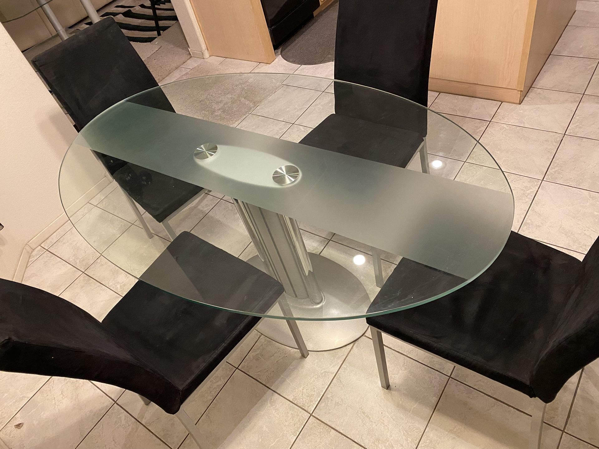 Kitchen Table & Bar Setup 4 Sale