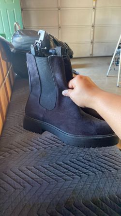Shoes Size 11
