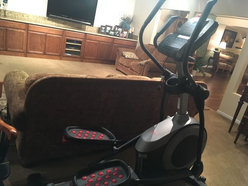 Costco FreeMotion 515 Elliptical