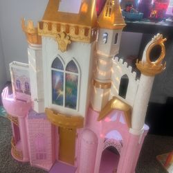 Disney Doll House 