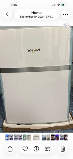 8000 BTU White Portable Air Conditioner