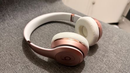 Beats 🎧 solo 3 wireless