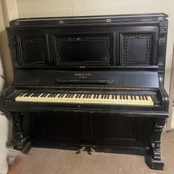 Antique piano