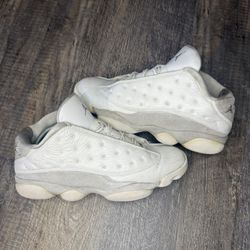 Jordan 13 Low “Pure Platinum”