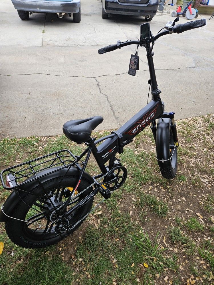 Brand New 750Watts Engwe Electric Bike, 🚲🚲🔥🔥, Electric Bikes