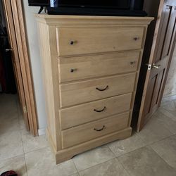 Queen Size Bedroom Set 