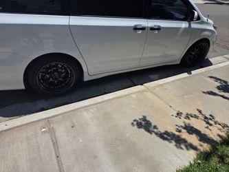 Tires continental 255/45/19