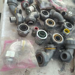 90 Degree Liquidtight Electrical Connectors 