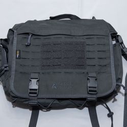 DIRECT ACTION MESSENGER Shadow Grey