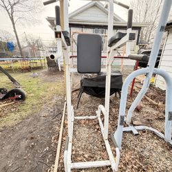 Hanging Leg Raise Machine 