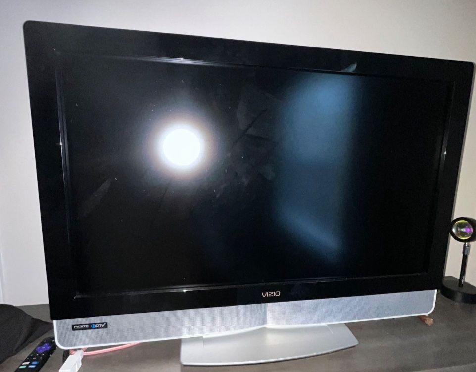 37” Vizio