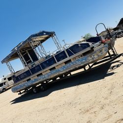 Pontoon 
